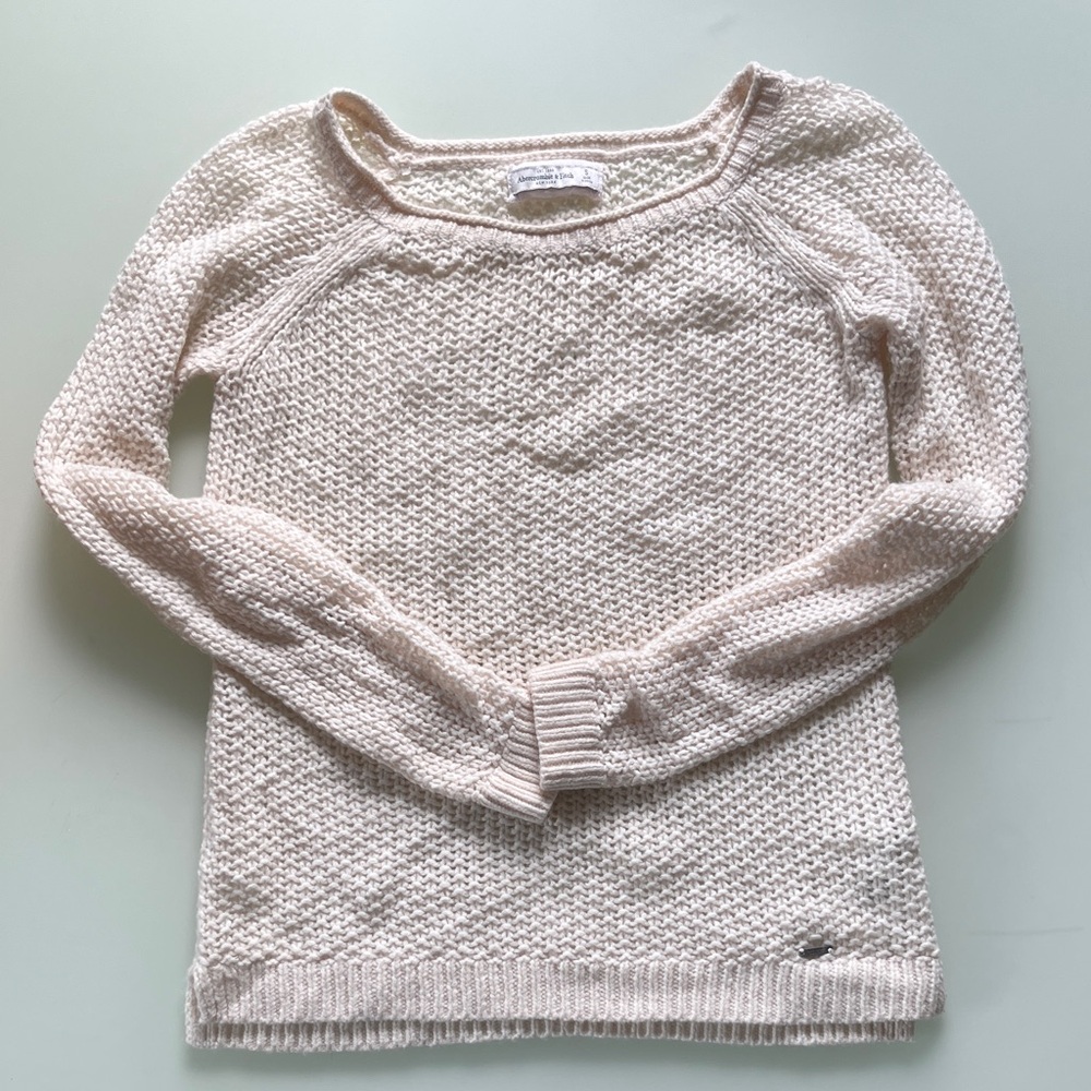 Abercrombie & Fitch lightweight sweater